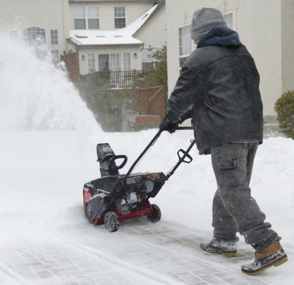 CRAFTSMAN SB210 | 21-in Gas Snow Blower | Single-Stage | With Auger Assistance Gas Snow Blower (Open Box) - Image 2