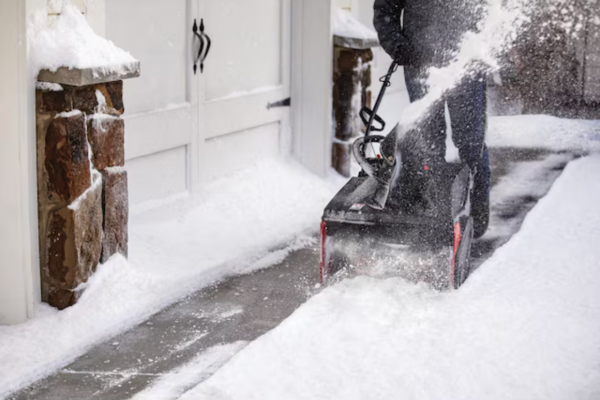 CRAFTSMAN SB210 | 21-in Gas Snow Blower | Single-Stage | With Auger Assistance Gas Snow Blower (Open Box) - Image 6