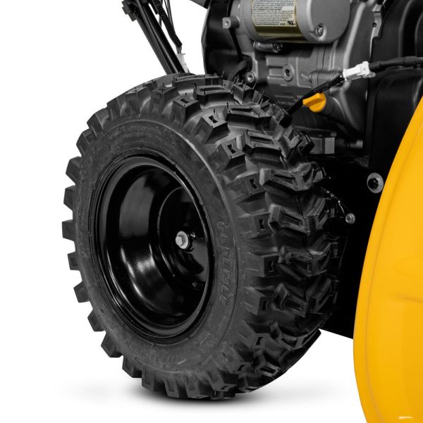 Cub Cadet 3X 30 in HD Three Stage Snow Blower | 420 cc | Electric Start | Steel Chute | Power Steering | Heated Grips - Image 4