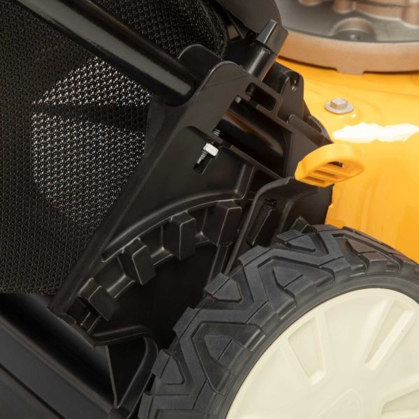 Cub Cadet 21in Push Lawn Mower | Model 11A-B9BE710 | 140cc Briggs and Stratton Engine | Signature Cut Steel Cutting Deck | Refurbished (Some Cosmetic Wear) - Image 6